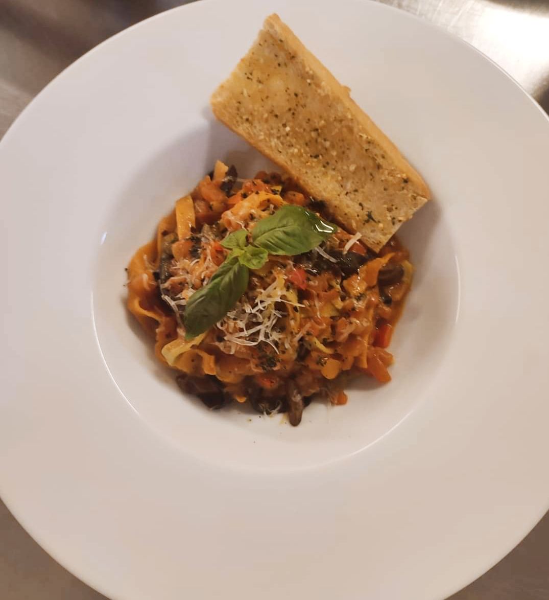 Pasta Puttanesca | Chefadora