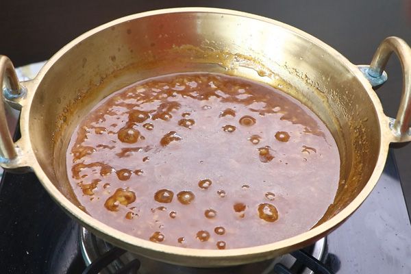Step 2.2: Add thin coconut milk and let it boil for about 7-10 minutes until thick