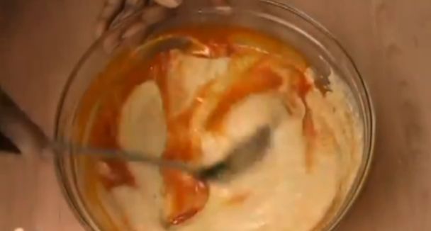 Step 4.2: Add palm oil and mix until well combined