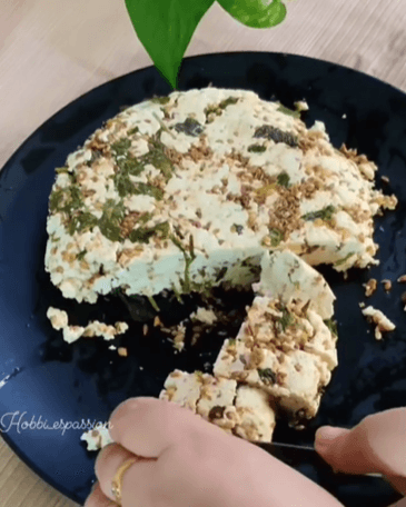 Step 1.1: Keep the paneer under weight for 3-4 hours to set