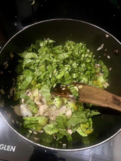 Step 2.1: Add spinach, broccoli, and mushrooms