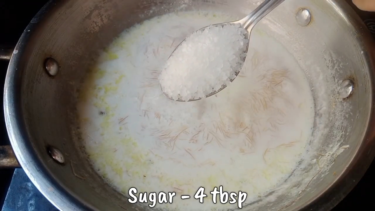 Step 1.1: Once the sevaiya is cooked, add sugar and green cardamom powder