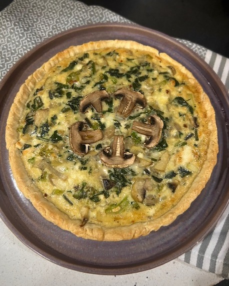 Golden Butter Crust Quiche with Mushroom, Spinach & Broccoli recipe