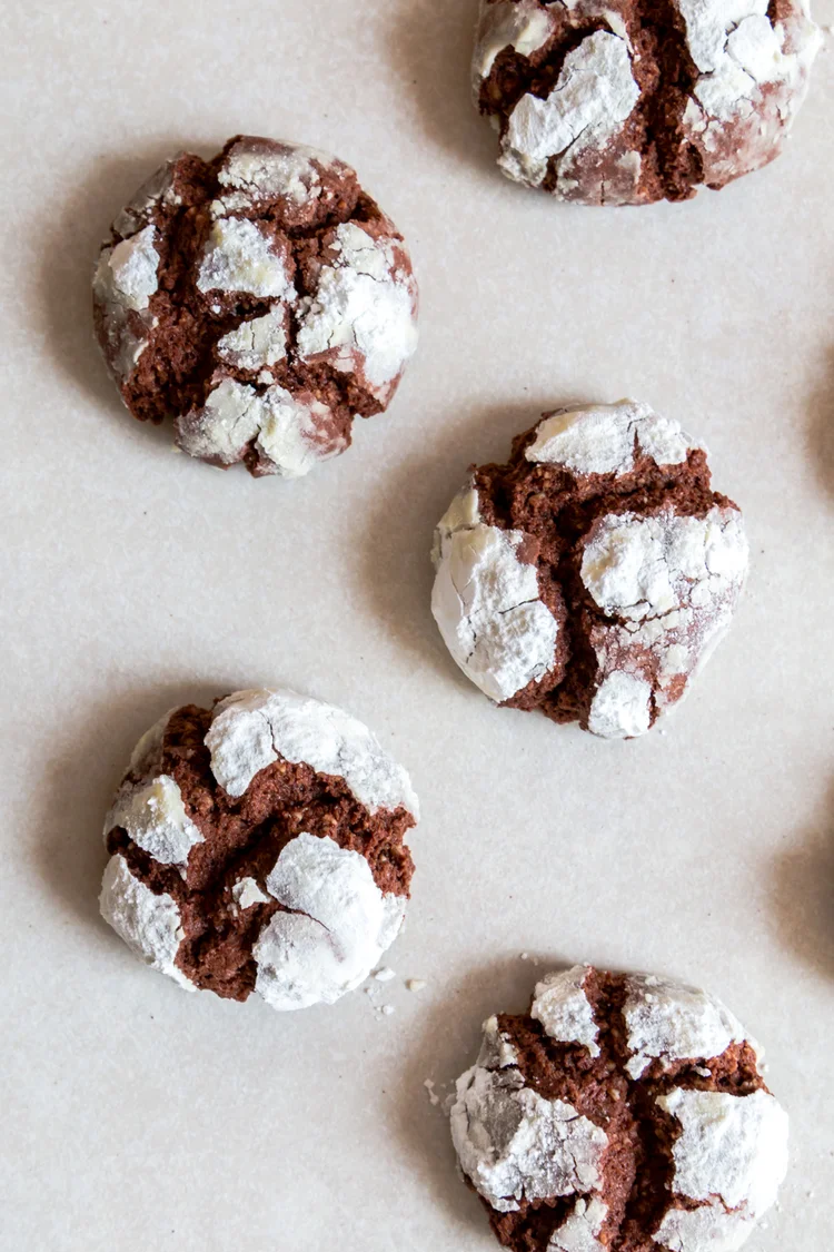 Step 1.1: Allow the cookies to cool for 15 minutes before transferring them to a wire rack to cool completely