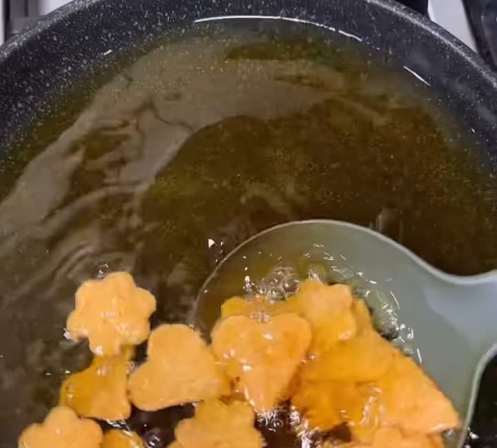 Step 1.1: Fry in a pan of hot vegetable oil until golden brown