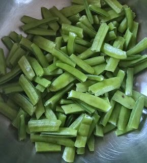 Step 1.1: Clean the cluster beans and cut them into medium-sized pieces
