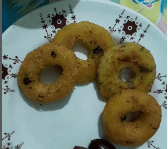Viral Suji Vada (Semolina Vada) recipe