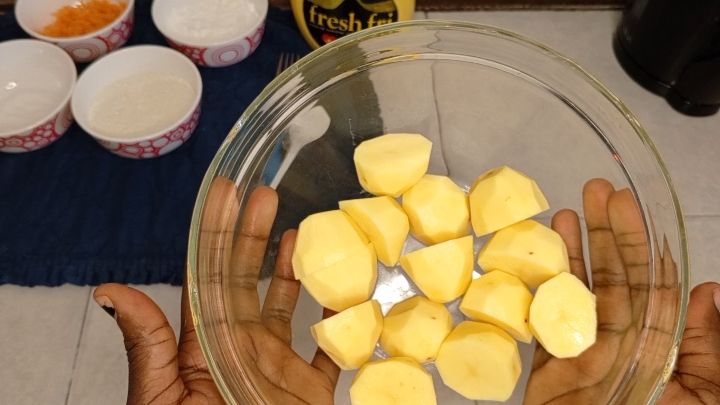 Step 1.2: For the first step chop your potatoes, wash them using clean running water and after that boil in your cooking pot for about 5 mins 