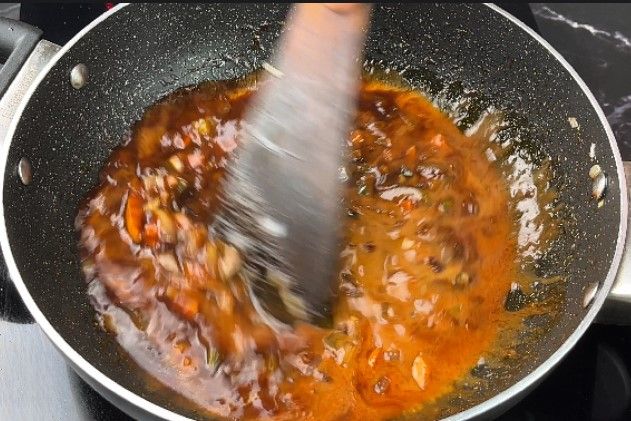Step 2.5: In a small bowl, mix a teaspoon of corn flour with water to make a slurry