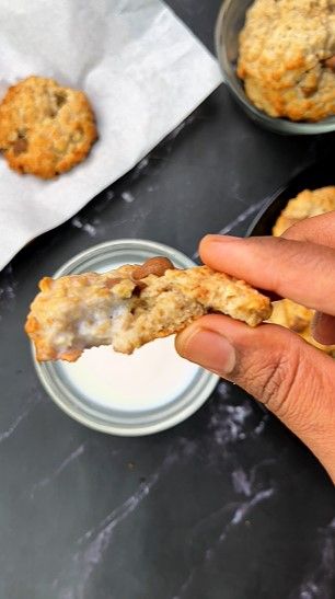 Step 1.1: Store the oat cookies in an [airtight container](https://amzn