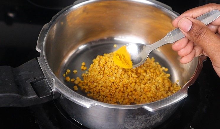Step 2.1: Add turmeric powder and water