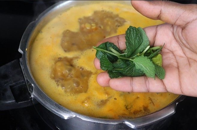 Step 3.1: Once done, turn off the heat and garnish with finely chopped coriander leaves