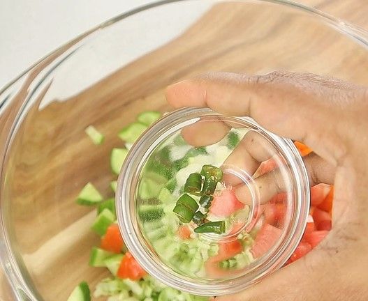 Step 1.1: Add chili, coriander leaves, Mint leaves, pepper, [chaat masala](https://amzn