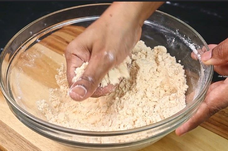 Step 2.2: Be careful, as the oil is hot to the touch