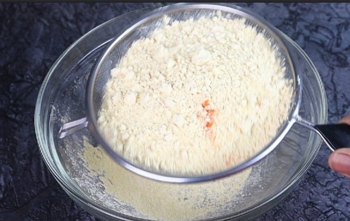 Step 1.4: Place a sieve over a mixing bowl