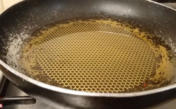 Step 1.2: Heat the Oil: Pour enough vegetable oil into a deep frying pan or wok to submerge the sausages about halfway