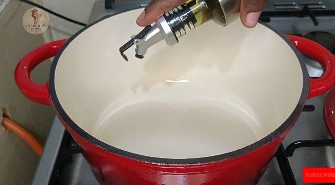 Step 3.1: While the pasta is cooking, heat the cooking oil in a large skillet over medium heat
