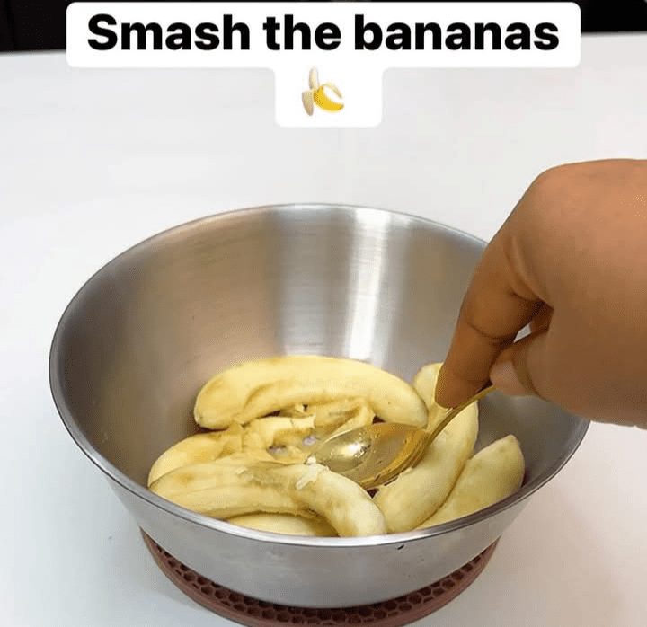 Step 1.2: Add peeled bananas to a bowl and smash them to a good texture