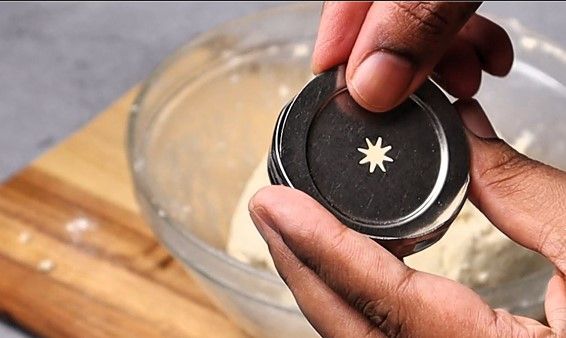 Step 2.1: Fit the chakli press with a star-shaped disc