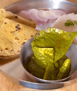 Lahsuni Palak Paneer recipe
