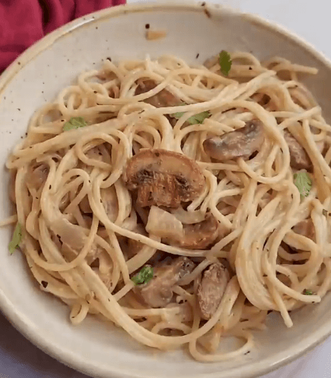 Creamy Mushroom Spaghetti with Truffle recipe