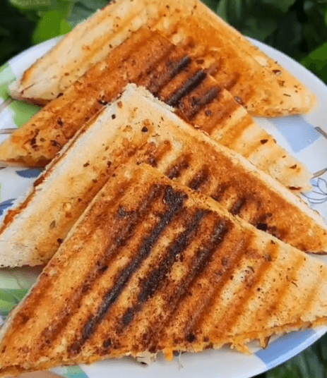 Veg Mato Sandwich recipe