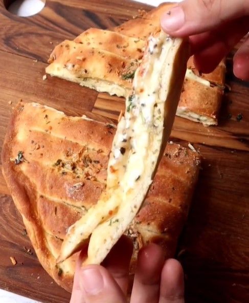Copycat Domino's Garlic Bread recipe
