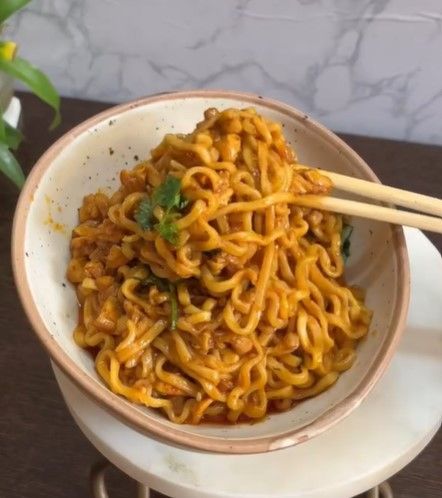 Korean-Goan Fusion Noodles recipe