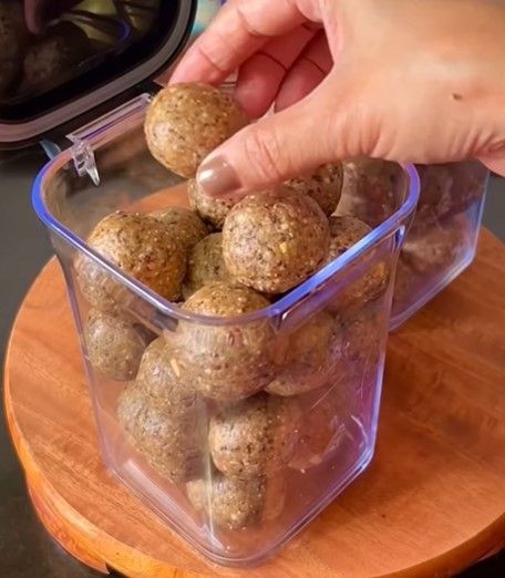 No-Sugar Laddoos recipe