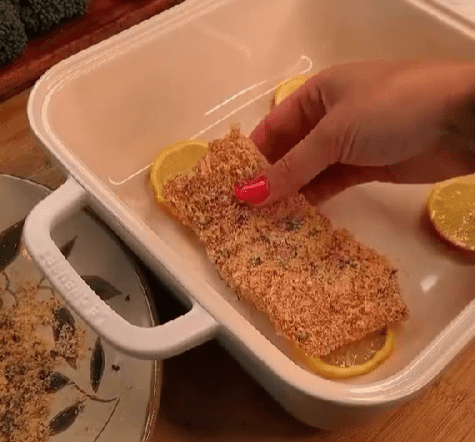 Step 1.1: Slice the lemon and place it on the bottom of your baking dish