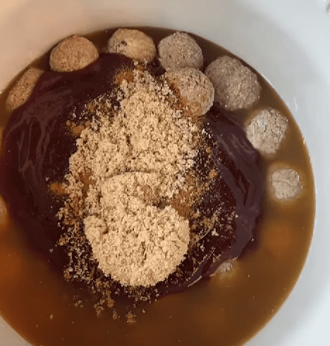 Step 1.1: Add all the ingredients into the crock pot