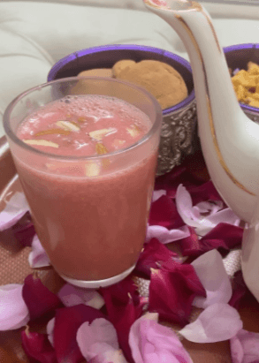 Gulabi RoohAfza Chai recipe