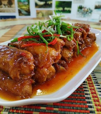 Bean Curd Rolls With Sweet  And Sour Plum Sauce recipe