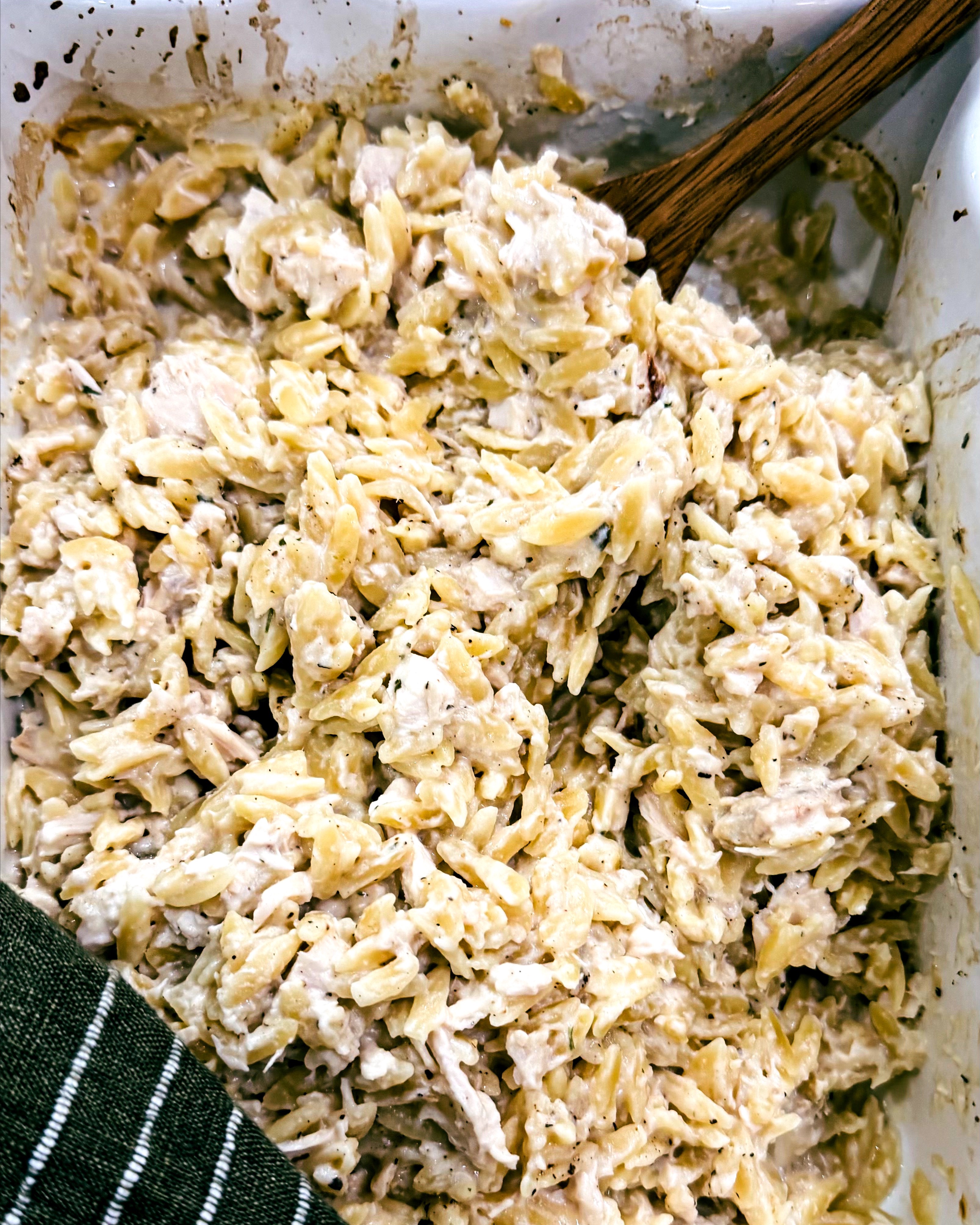 5-Ingredient Lemon Chicken Orzo Bake recipe