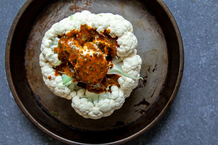 Step 1.1: With a sharp knife, remove the bottom stalk of the cauliflower and any remaining leaves without damaging the core
