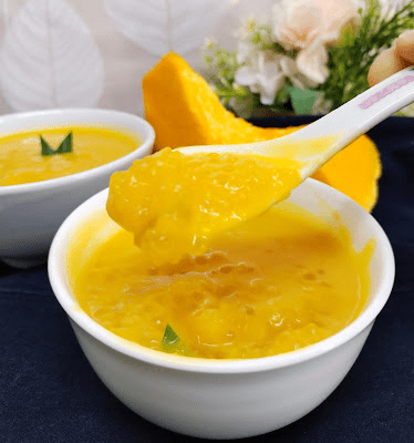 Step 1.1: Pour the cooked sago into the pumpkin soup