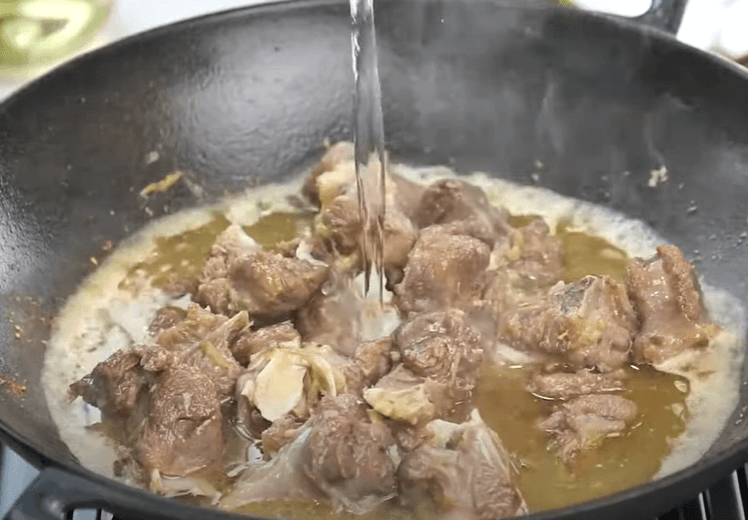 Step 1.1: Add water, mix well, and bring it to a boil