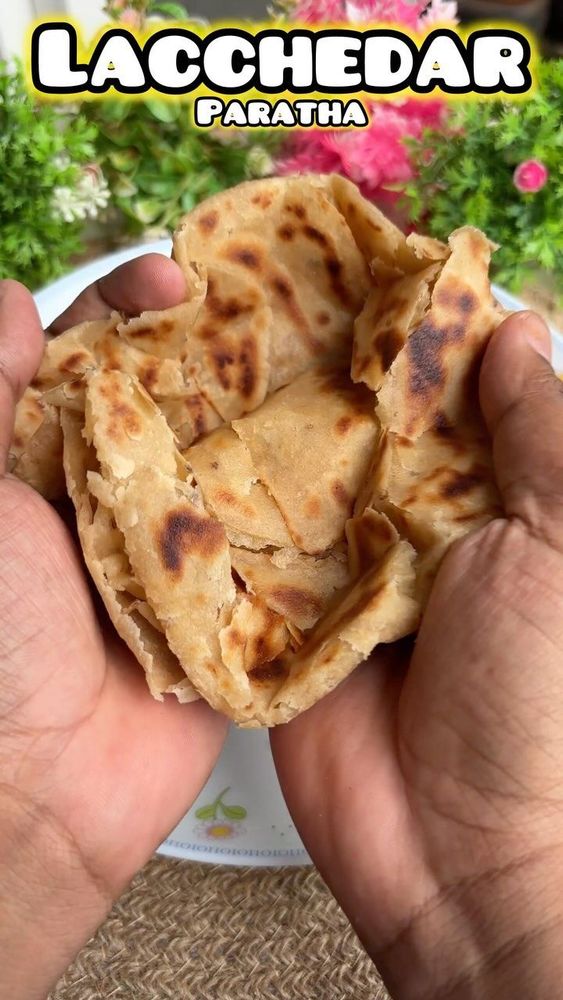 Lacchedar Paratha | Chefadora