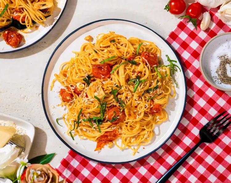 Angel Hair Pasta with Cherry Tomatoes and Basil recipe