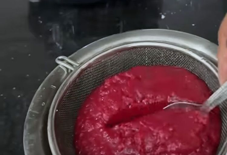 Step 1.1: Strain the mixture