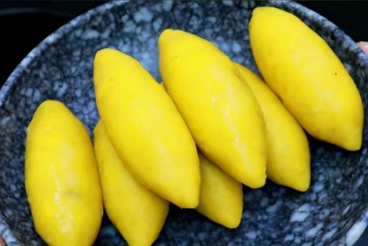 Step 2.1: Repeat the process for all the banana mixture