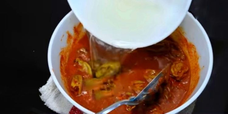Step 1.1: Mix well, then add the drained mangoes and the reserved drained water