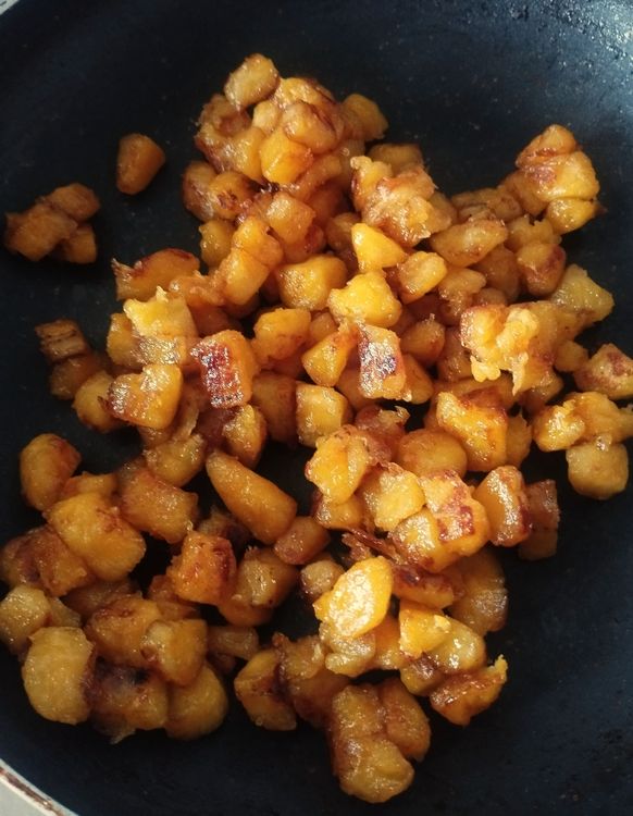 Step 1.1: In the same pan, add 1 tbsp ghee