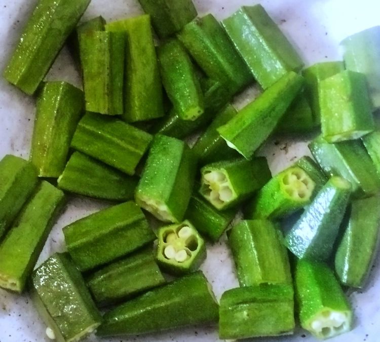 Step 1.1: In a pan, add 1 tsp oil