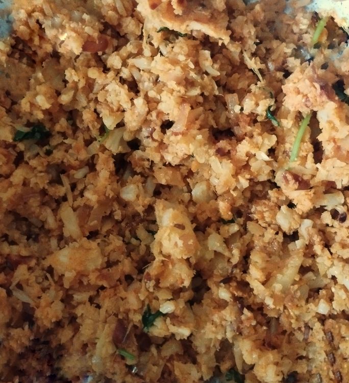 Step 2.1: Heat a pan, add oil, and cook the cauliflower mixture for 5 minutes on medium flame