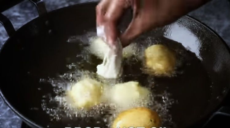 Step 1.1: Wet your hands to prevent sticking