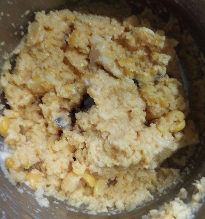 Step 2.1: Reserve 1 tbsp of soaked peas parippu for texture
