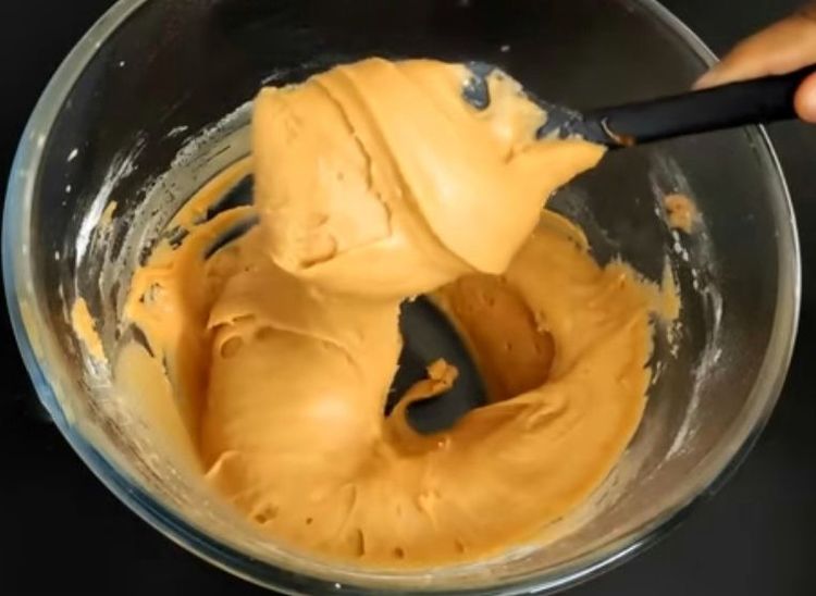 Step 4.1: Mix gently using a spatula until just combined — do not overmix