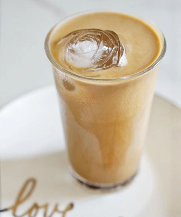 Step 1.1: Brew coconut powder with hot water and stir evenly