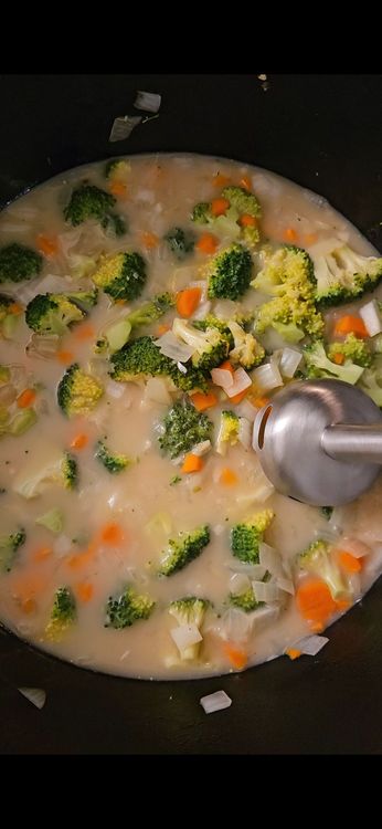 Step 3.1: For a creamier texture, use an immersion blender to partially blend the soup, leaving some chunks for texture